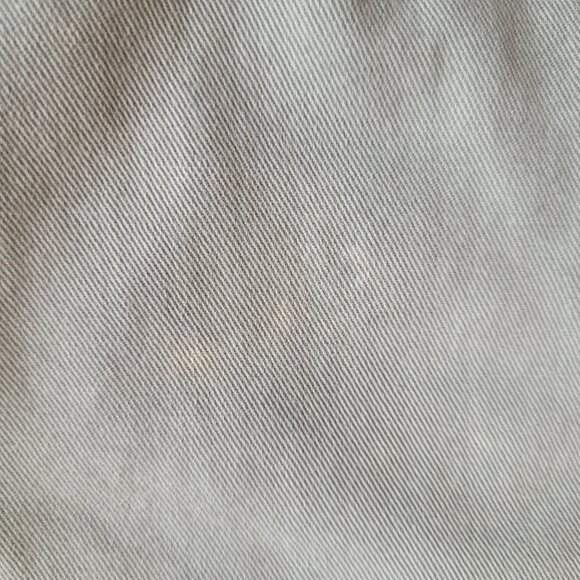 Lot of Two American Eagle Size 32 Shorts AE Some Discoloration Khaki Green - Picture 14 of 16